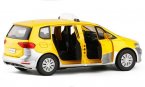 Kids Yellow /Blue 1:32 Diecast VW All New Touran L MPV Taxi Toy