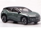 1:64 Scale White / Green Diecast 2023 Zeekr X SUV Model