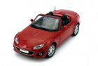 Red 1:18 Scale Diecast Mazda MX-5 Model