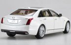 1:18 Scale Gray / White 2016 Diecast Cadillac CT6 Model