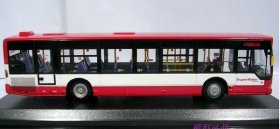 1:76 Scale Red / Blue Diecast Mercedes-Benz City Bus Model