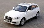 1:32 Scale Kids Red / Black / White Diecast Audi Q5 Toy