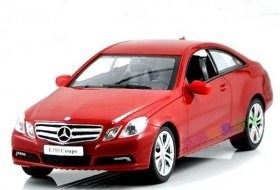 1:16 Scale Kids Red / Black R/C MERCEDES-Benz E350 Coupe Toy