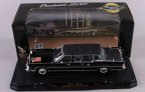 Black 1:24 Diecast 1972 Lincoln Continental Reagan Car Model