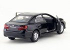 Kids 1:36 Scale Black / White Welly Diecast Toyota Camry Toy