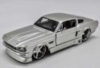 1:24 Scale Silver Maisto Diecast Ford Mustang GT Model