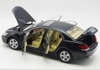 Black / Gray 1:18 Scale Diecast 2006 Acura RL Car Model