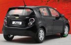 Black / Red 1:18 Scale Diecast Chevrolet Aveo Model