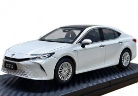 Black /White /Gray 1:30 Scale Diecast 2024 Toyota Camry LE Model