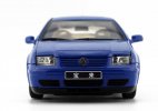 1:18 Scale Blue / Silver Diecast 2004 VW Bora Model