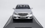 Black / Silver 1:43 Scale Diecast Mercedes Benz E-Class Model