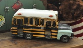 Vintage Style Medium Scale Yellow U.S. School Bus Model