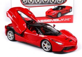 Red 1:24 Scale Maisto Assembly Diecast Ferrari Laferrari Model