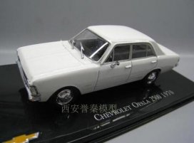 1:43 Scale White IXO Diecast 1970 Chevrolet Opala 2500 Model