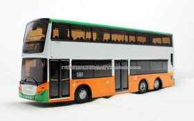 1:64 Scale White-Green NO.8 Hong Kong RC Double Decker City Bus