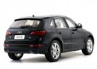 1:18 Scale Red / Black / White Diecast Audi Q5 SUV Model