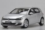 1:18 Scale Seven Colors Diecast VW GOLF 7 GTI Model