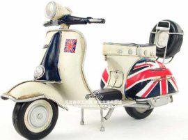 Union Jack Painting Retro 1:8 Tinplate Vespa Scooter Model