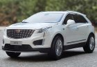 White 1:18 Scale Diecast 2020 Cadillac XT5 SUV Model