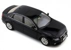 White / Black 1:18 Scale Diecast 2010 Audi A4L Model