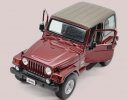 1:18 White /Wine Red /Black Diecast Jeep Wrangler Sahara Model