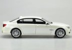 1:18 Scale Black / Silver Kyosho Diecast BMW 760Li Model