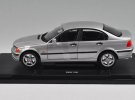 Silver 1:18 Scale Welly Diecast BMW 328i Model