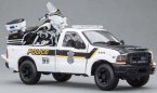 1:24 Scale White MaiSto Police Die-Cast Ford F350 Pickup Model