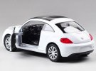 Welly Kids 1:36 White / Yellow /Red Diecast VW New Beetle Toy