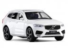 Kids 1:32 Scale Red / White / Gray Diecast Volvo XC60 SUV Toy