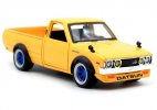 Yellow 1:24 Maisto Diecast 1973 Datsun 620 Pickup Truck Model