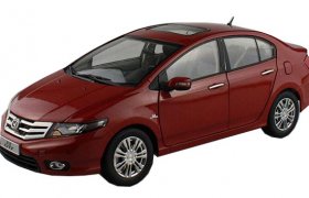 Red 1:18 Scale 2014 Diecast Honda CITY Model