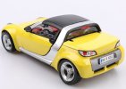 1:18 Scale Yellow Bburago Diecast Mercedes-Benz Smart Model