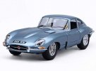 Blue 1:18 Scale Bburago Diecast Jaguar E-type Coupe Model