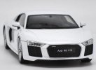1:18 Scale White Welly Diecast 2016 Audi R8 V10 Model