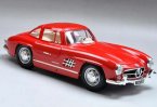 Red /Silver 1:18 Bburago Diecast 1954 Mercedes Benz 300SL Model