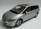 1:18 Scale Silver Diecast 2013 Honda Odyssey MPV Model