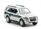 Silver-Green 1:64 Scale Diecast Mitsubishi Pajero SUV Model