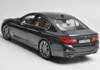 1:18 Scale Gray Kyosho Diecast 2017 BMW 5 Series Model