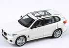 Paragon 1:64 Scale Diecast BMW X5 SUV Model