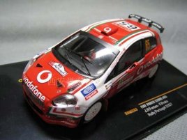 Red 1:43 Scale NO.65 IXO Diecast Fiat Punto S2000 Model