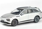 Silver / Green 1:64 Scale Diecast Xpeng G9 SUV Model
