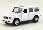 1:43 Scale Kids White / Black Diecast Mercedes Benz G350d Toy
