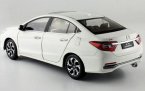 White / Golden 1:18 Scale Diecast 2016 Honda CRIDER Model