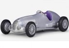 Silver 1:24 Scale Welly Diecast 1937 Mercedes-Benz W125 Model