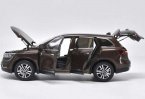 Brown / White 1:18 Scale Diecast Renault Koleos Model