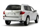 Silver / Black 1:18 Scale Diecast 2009 Toyota Highlander Model