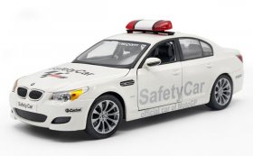 1:18 Scale White Maisto Diecast Safety Car BMW M5 Model