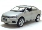 1:32 Scale White / Silver Kids Diecast VW New Jetta Toy