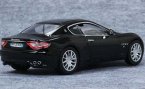 White / Black 1:24 MotorMax Diecast Maserati Gran Turismo